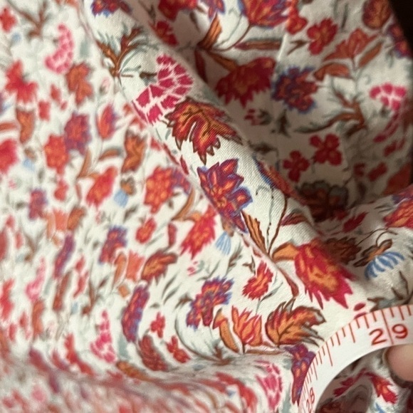 NWOT Universal Thread Balloon Long Sleeve Poet Blouse 29” P2P - Picture 9 of 10